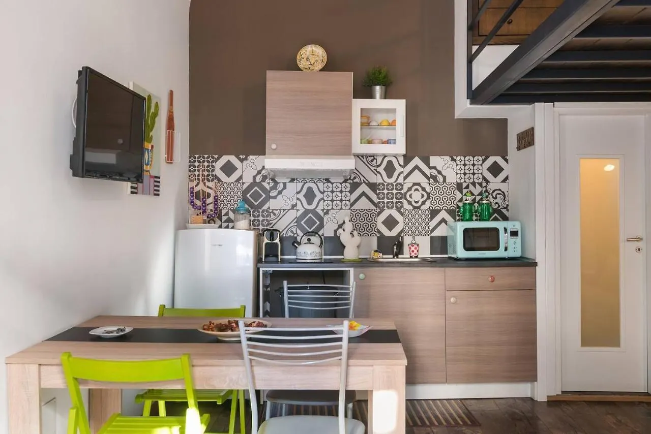 Il Vicoletto Guest House CTA 0*,  Italien